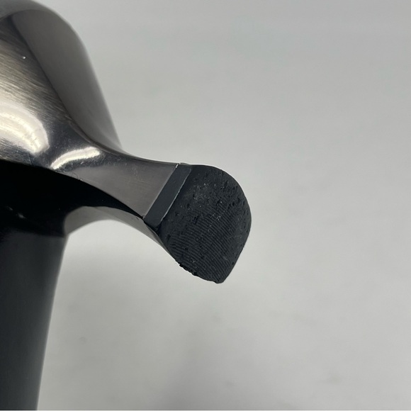 Salvatore Ferragamo Pumps Womens 6 B Metallic Silver Gray Leather Heels Vintage - Picture 16 of 16